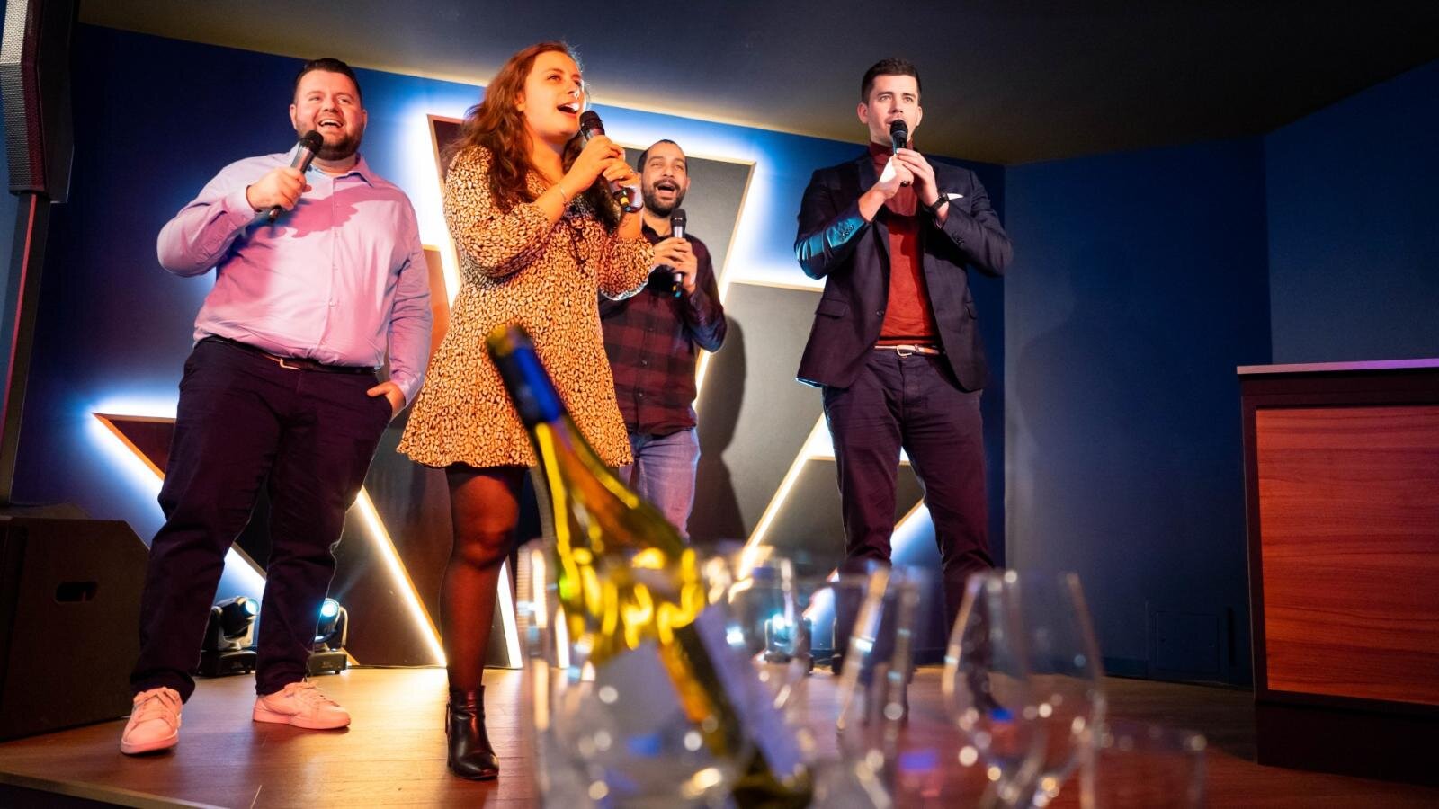 set the mood for a corporate evening